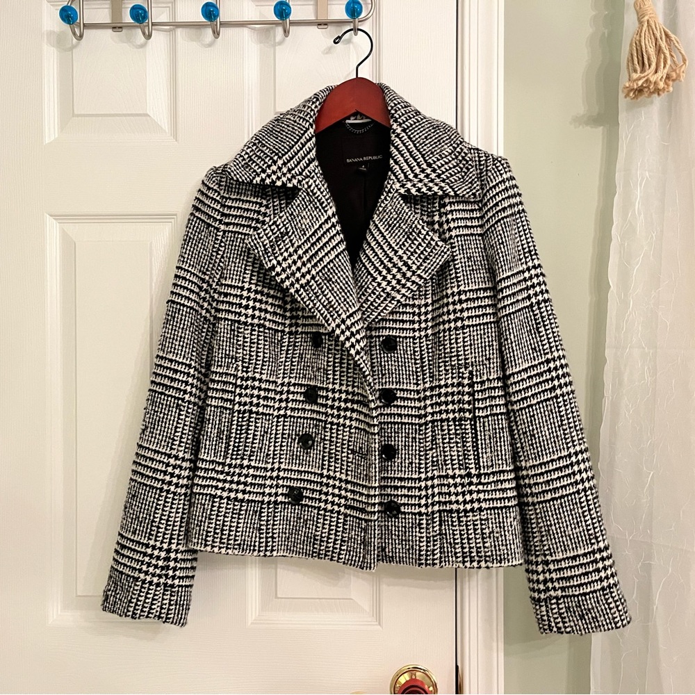 Chic Banana Republic jacket